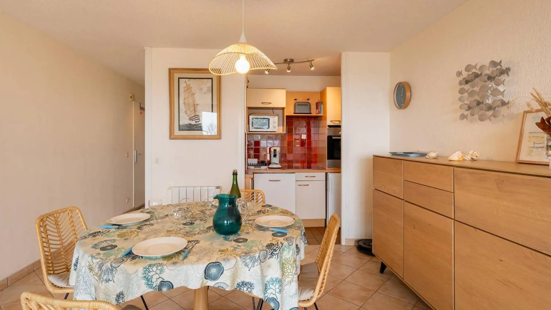 Carnac: Appart 3P 58M², Terrasse Sud, Proche Plage - Fr-1-477-237 0*, Карнак Франция